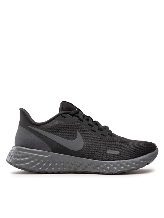 nike revolution 5 32