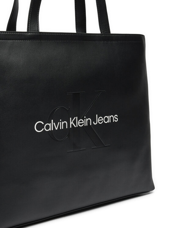 Calvin Klein Calvin Klein Torbica Sculpted K60K612222 Crna