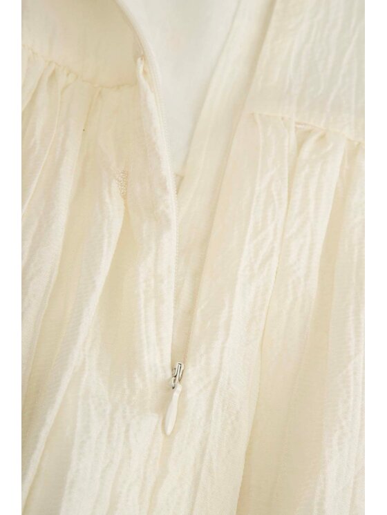 Coccodrillo Coccodrillo Elegantní šaty WC6128201FGN-003 Krémová Regular Fit