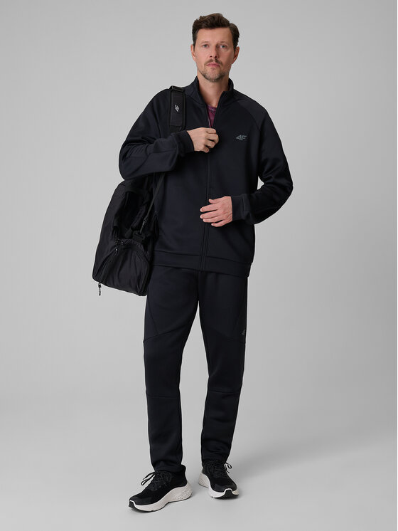 4F 4F Spodnie dresowe VICTORY PACK Czarny Regular Fit