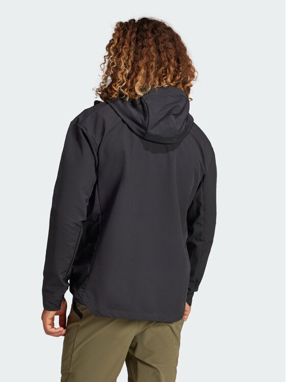 adidas adidas Kurtka outdoor 136443 Czarny Regular Fit