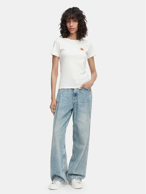 HUGO HUGO T-Shirt Deloris 5 50571074 Bílá Regular Fit