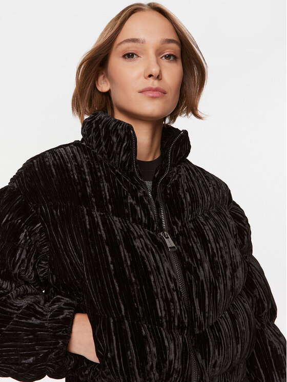 Guess Guess Зимно яке Roux W3BL10 KBWC2 Черен Relaxed Fit