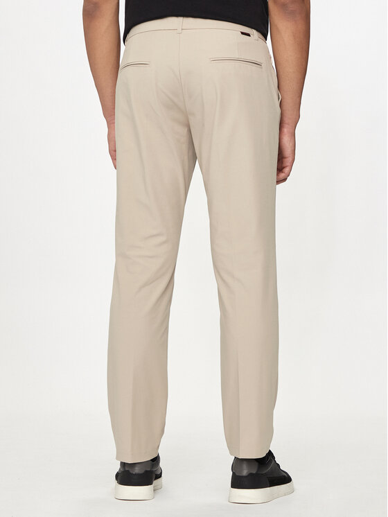 Guess Guess Spodnie materiałowe M4YB01 WG9Z2 Beżowy Slim Fit