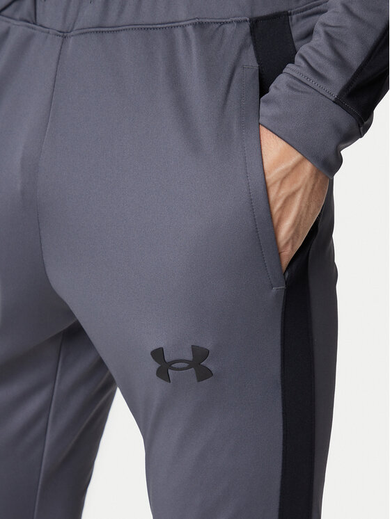 Under Armour Under Armour Dres Ua Knit Track Suit 1357139-025 Szary Fitted Fit