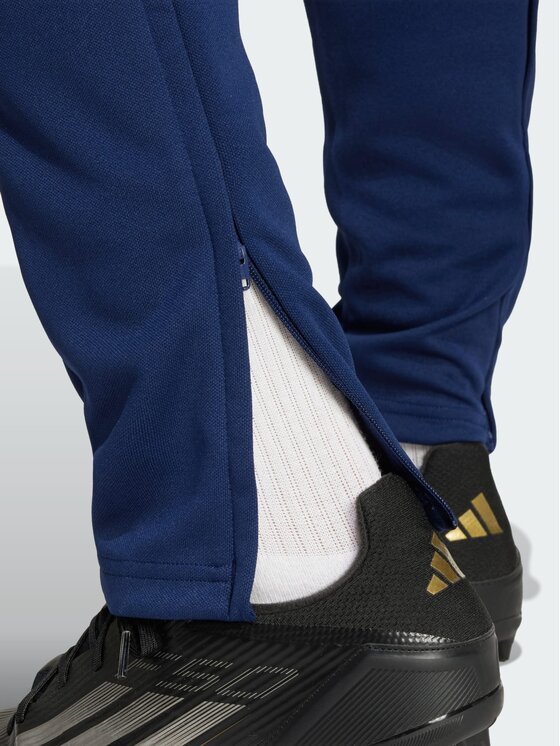 adidas adidas Spodnie dresowe 144121 Niebieski jasny Regular Fit
