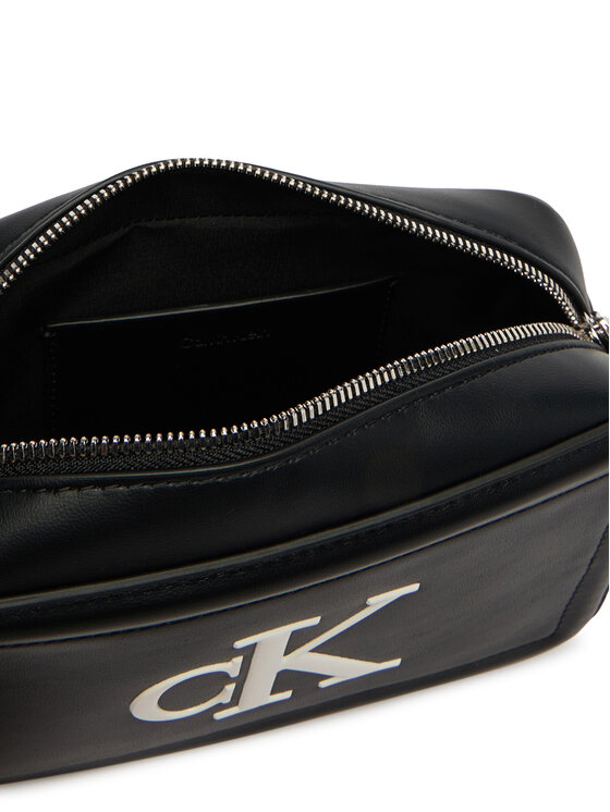 Calvin Klein Calvin Klein Ročna torba Bold Ck Camera Bag LV04F3220G Črna