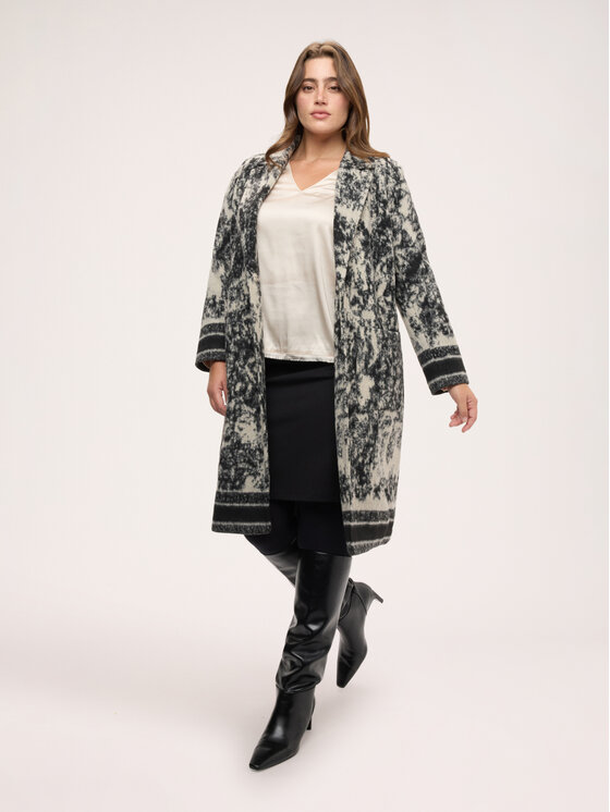Fiorella Rubino Fiorella Rubino Płaszcz zimowy 0049T000404N0R2 Czarny Regular Fit