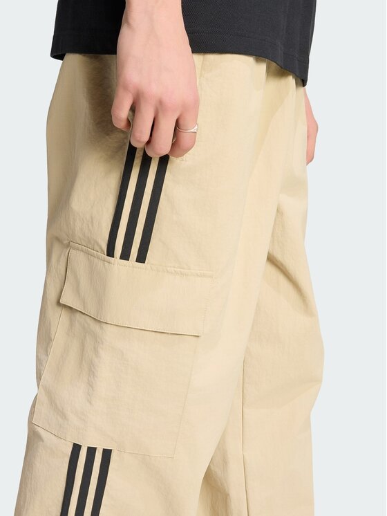 adidas adidas Spodnie cargo Adicolor Classics 3 - Stripes Beżowy Loose Fit