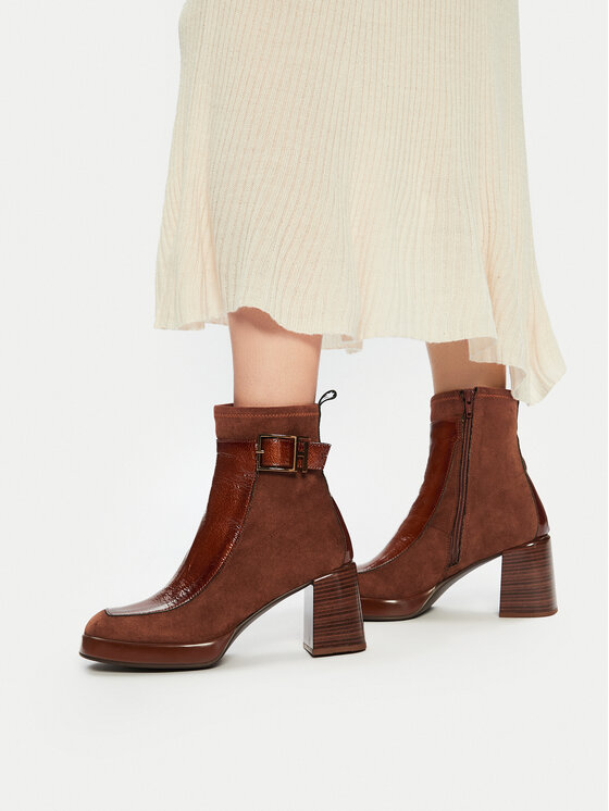 Hispanitas Hispanitas Боти Velour Str-I24 HI243664 Кафяв