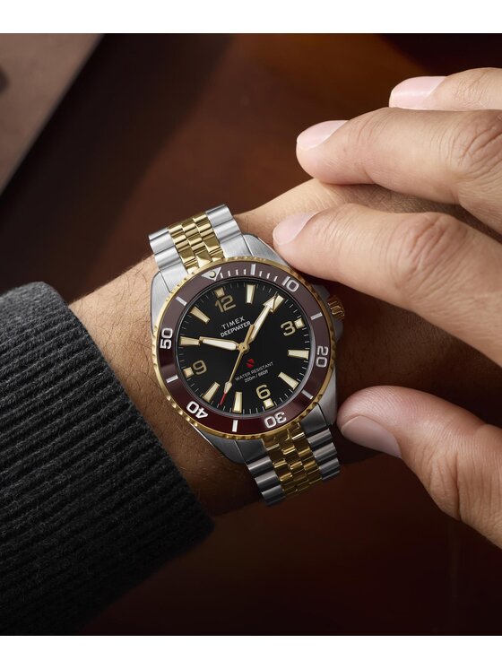 Timex Timex Hodinky TW2Y64700 Strieborná
