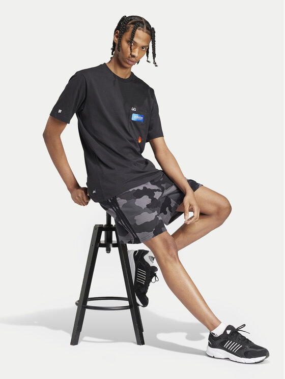 adidas adidas Sportovní kraťasy Seasonal Essentials Camouflage IY6630 Šedá Regular Fit