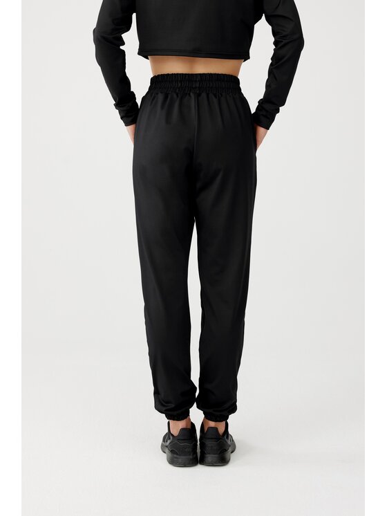 ROUGH RADICAL ROUGH RADICAL Spodnie dresowe OLIMP SWEAT PANTS Czarny Relaxed Fit