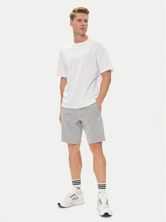 adidas adidas Szorty sportowe Trefoil Essentials JY6266 Szary Regular Fit