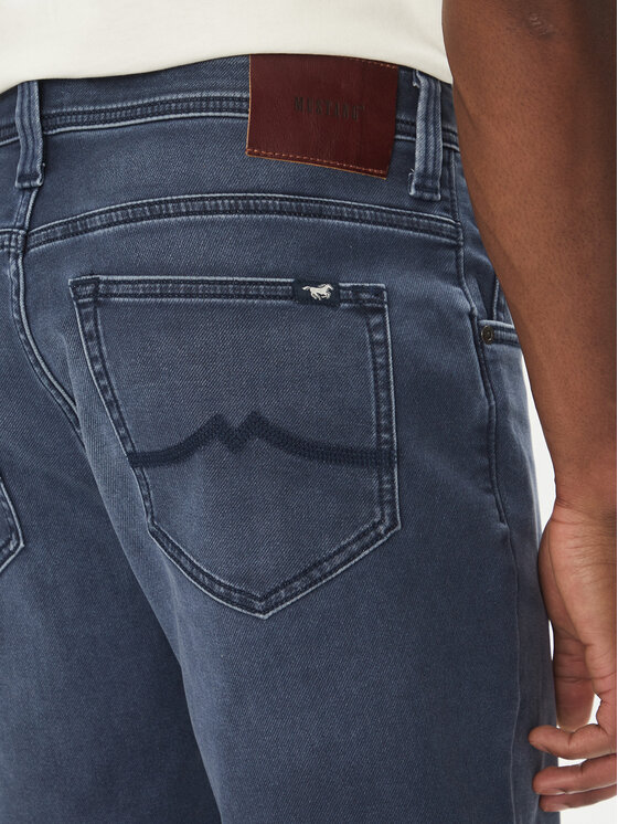 Mustang Mustang Дънкови шорти Chicago Z 1016351 Син Slim Fit