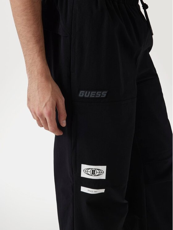 Guess Guess Kalhoty z materiálu 171603 Černá Regular Fit