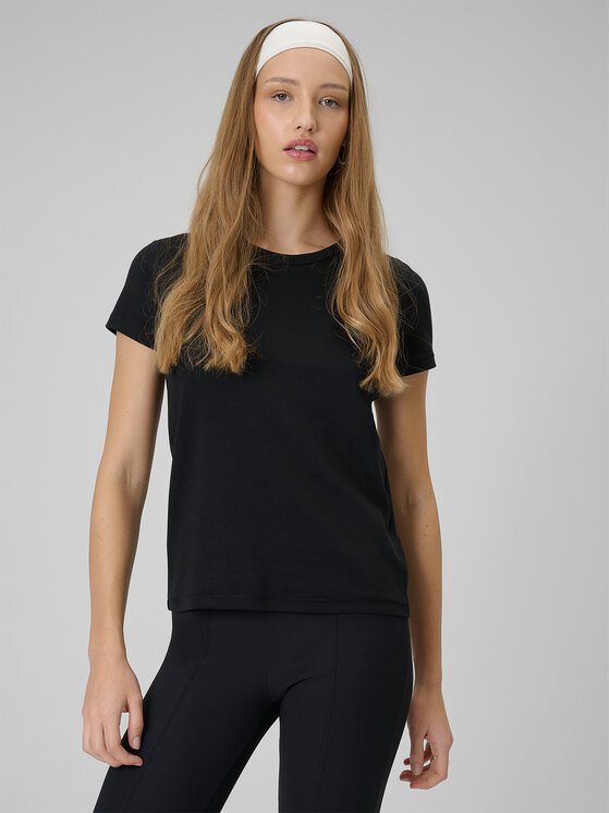 4F 4F T-Shirt BASIC+ Czarny Slim Fit