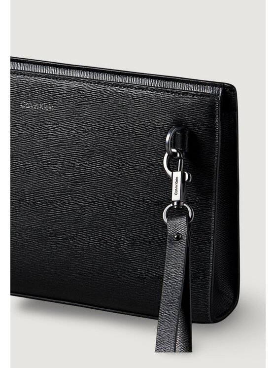 Calvin Klein Calvin Klein pochette EMBLEM HW POUCH WITH HANDLE Nero
