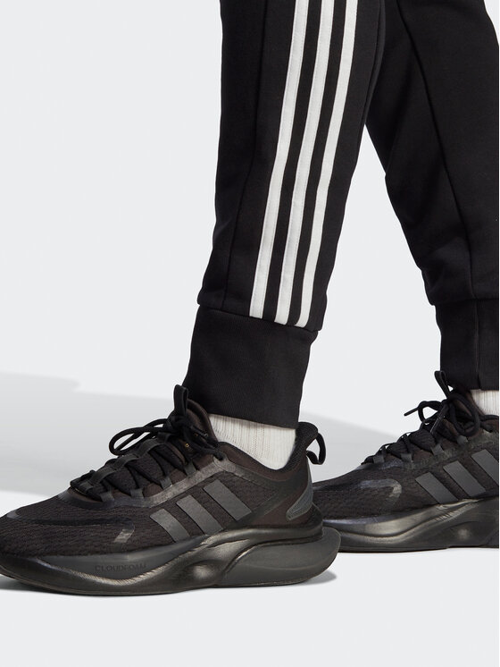 adidas adidas Spodnie dresowe Essentials French Terry Tapered Cuff 3-Stripes Joggers HA4337 Czarny Regular Fit
