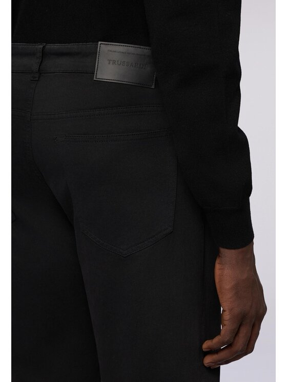 Trussardi Trussardi Pantaloni di tessuto P700H004766N033 Nero Regular Fit