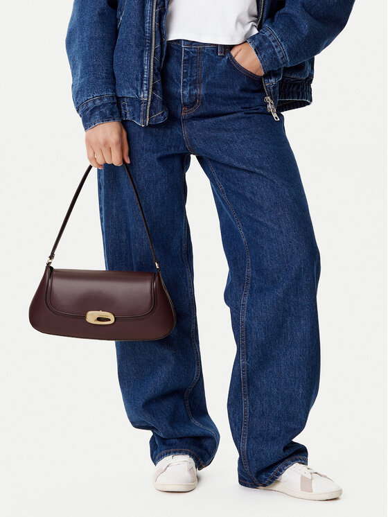 Calvin Klein Calvin Klein Soma Hardware Flap Shoulder Bag LV04F3146G Bordo