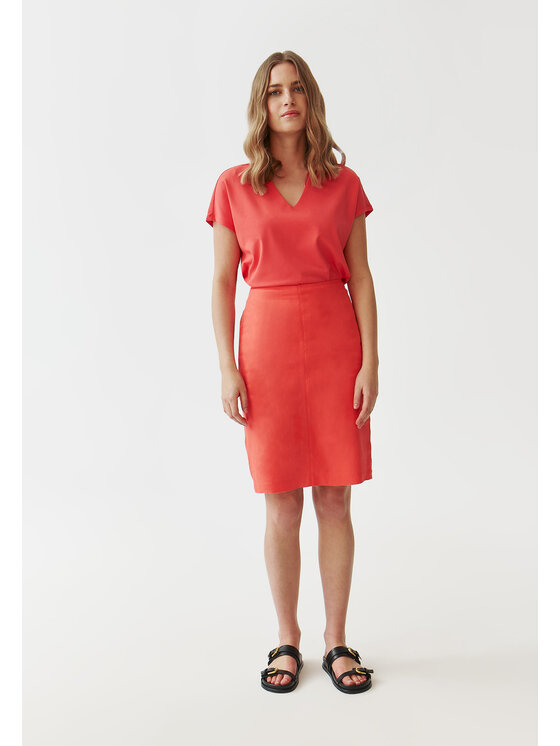 TATUUM TATUUM Spódnica midi MONOLI Czerwony Close Fit