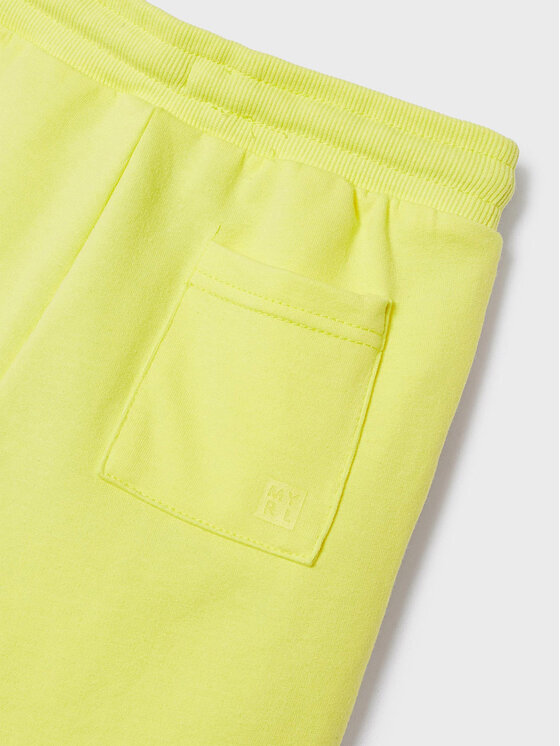 Mayoral Mayoral Pantaloni scurți sport 611 Galben Regular Fit