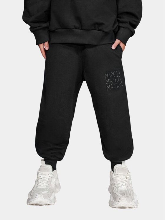 MADE BY SOCIETY MADE BY SOCIETY Spodnie materiałowe LOUD - P37526 Czarny Basic Fit