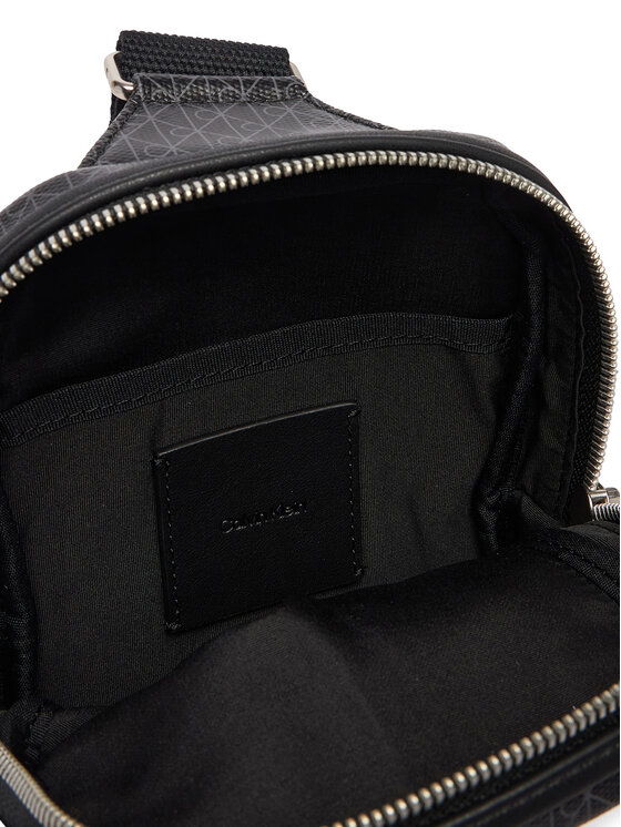 Calvin Klein Calvin Klein Geantă crossover Emblem Aop Coated Square Sling LV04D3335G Negru