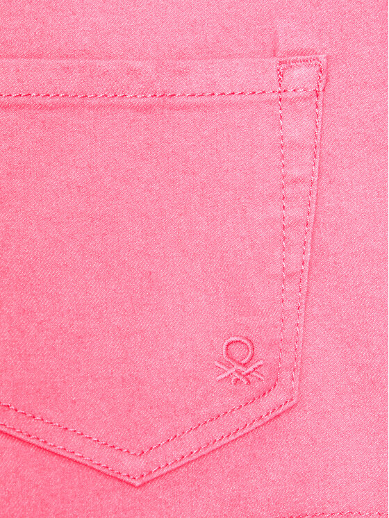 United Colors Of Benetton United Colors Of Benetton Szorty sportowe 4HB5C901N Różowy Regular Fit