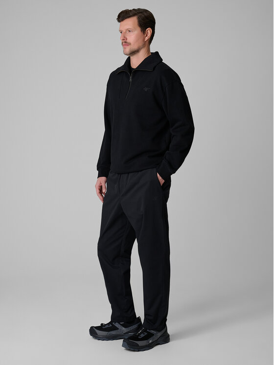 4F 4F Spodnie materiałowe SPORT STORIES 25/26 Czarny Loose Fit