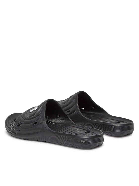 Under Armour Under Armour Plätud Ua W Locker Iv Sl 3027013-001 Must