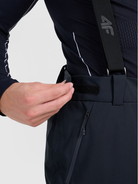 4F 4F Pantaloni da sci 4FWAW25TFTRM0928-20S Nero Regular Fit