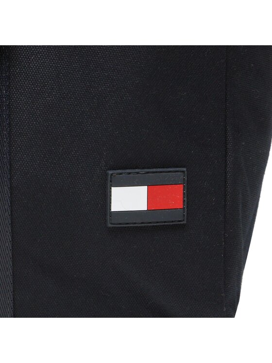 Tommy hilfiger deals lunch bag