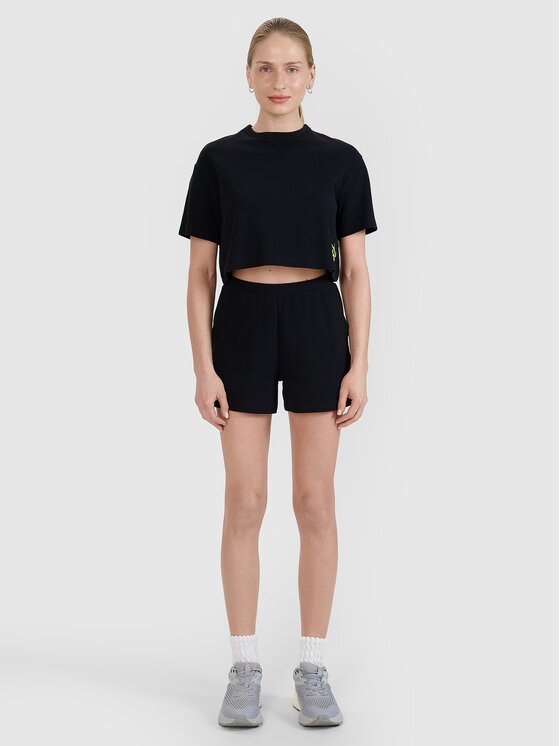4F 4F Šortky 4FWSS25TSHOF531-20S Čierna Regular Fit