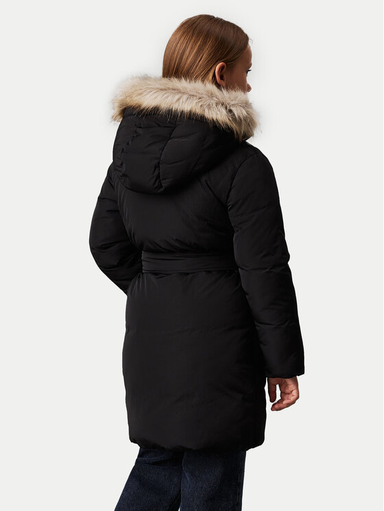 Calvin Klein Jeans Calvin Klein Jeans Žieminė striukė Classic IG0IG02686 Juoda Regular Fit