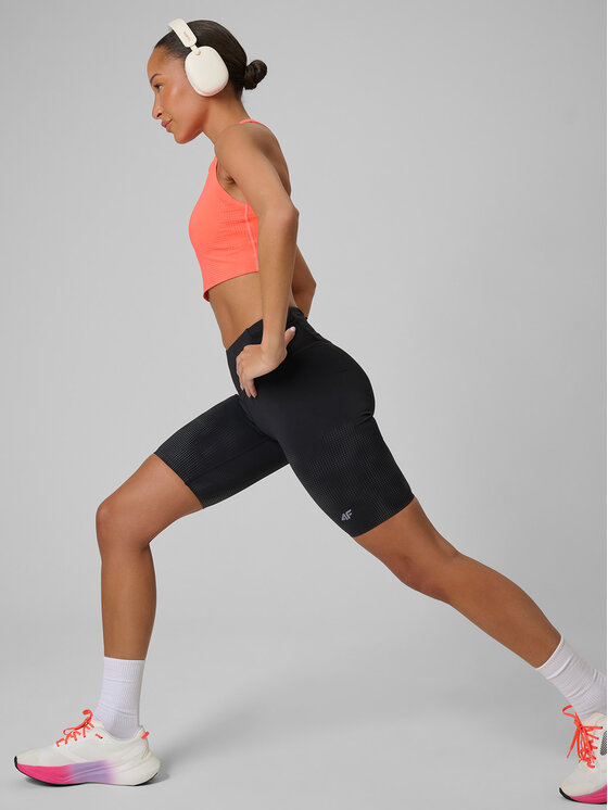 4F 4F Szorty sportowe JOY MOTION Czarny Slim Fit
