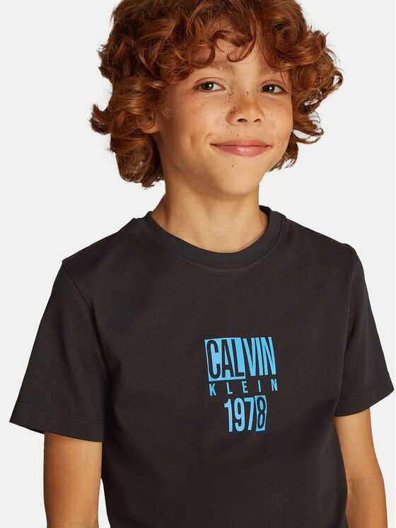 Calvin Klein Jeans Calvin Klein Jeans Marškinėliai Good Level IB0IB02456 Juoda Regular Fit