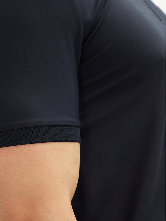 EA7 Emporio Armani EA7 Emporio Armani Polokošile 8NPF13 PJRGZ 1562 Tmavomodrá Regular Fit