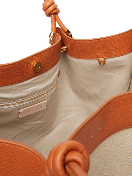 Coccinelle Coccinelle Дамска чанта UO6 Coccinellefinn E1 U06 11 01 01 Бежов