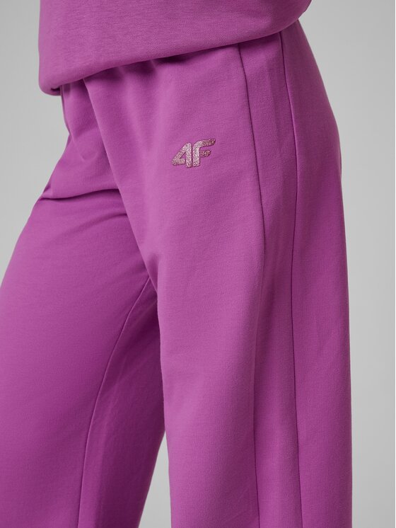 4F 4F Pantaloni da tuta 4FJRSS26TTROF1918-51S Viola Regular Fit