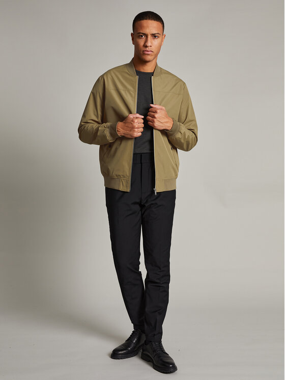 Matinique Matinique Bomber-jakk Clay 30205869 Khakivärviline Regular Fit