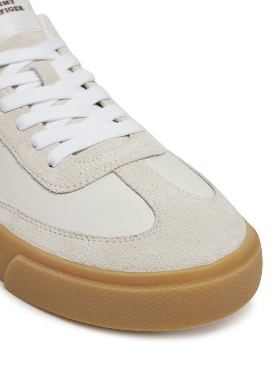 Tommy Hilfiger Tommy Hilfiger Laisvalaikio batai Th Cupset Summer Lth FM0FM05487 Balta