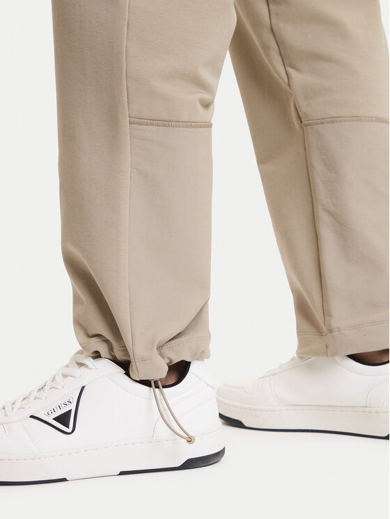Guess Guess Pantaloni da tuta Z6GB01 K2834 Beige Regular Fit