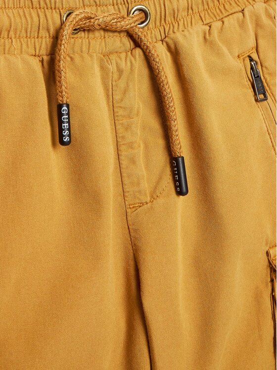 Guess Guess Pantalon scurți din material N2RD01 D3XN0 Bej Regular Fit