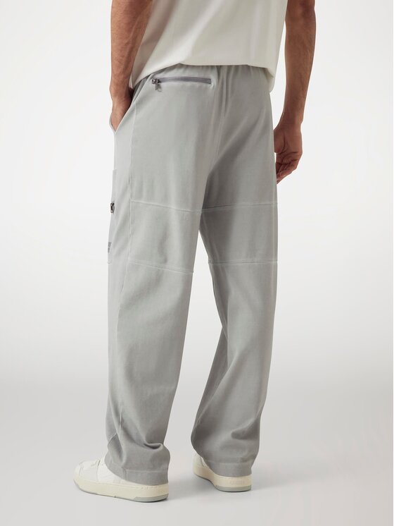 Guess Guess Spodnie materiałowe 176717 Szary Regular Fit