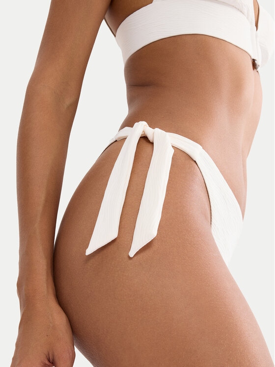 Triumph Triumph Долнище на бански Summer Dune Tai 10226481 Кремав