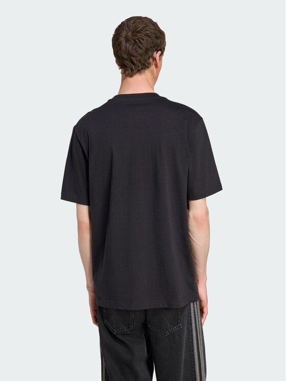 adidas adidas T-Shirt 152989 Czarny Regular Fit
