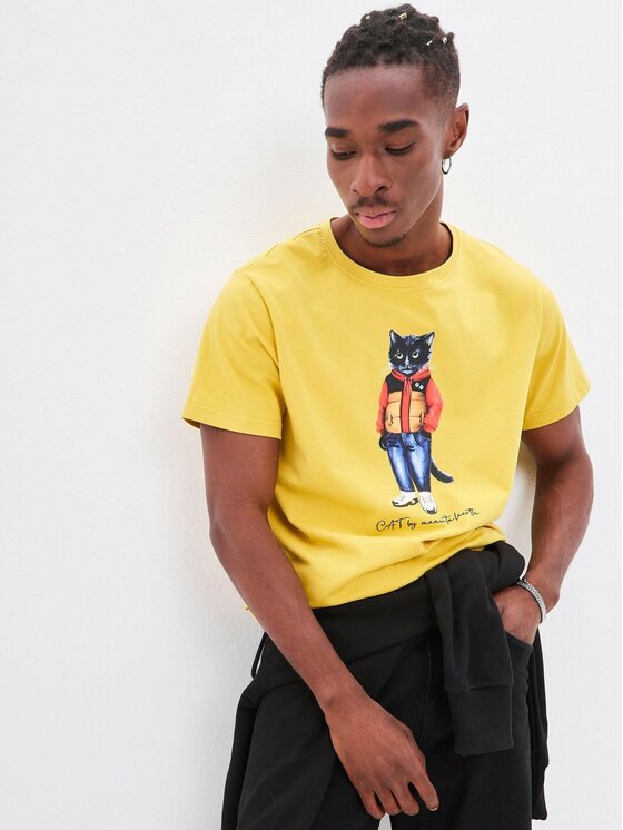 CAT by maniita lacitta CAT by maniita lacitta T-Shirt Printed men's t-shirt with CAT Żółty Regular Fit