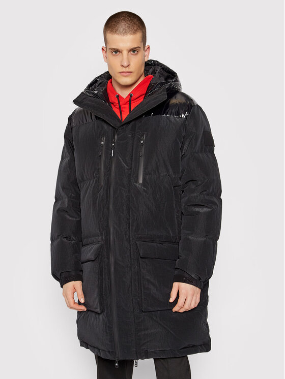 Calvin Klein Vatovaná bunda High Shine K10K107931 Čierna Regular Fit